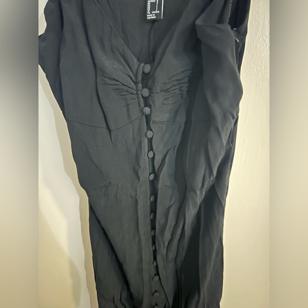 Forever 21 strappy midi dress button front
